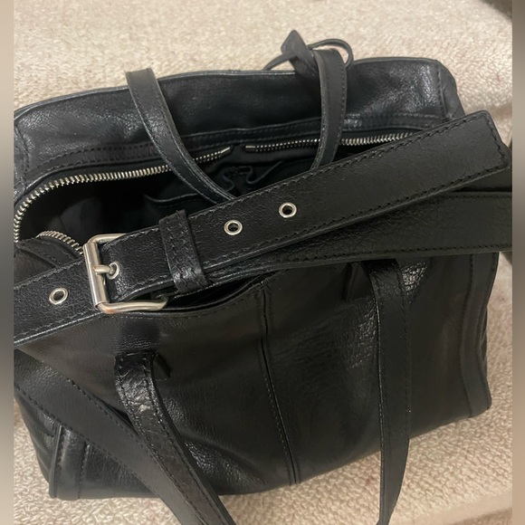 Alexander McQueen Shoulder Bag - Picture 2 of 11